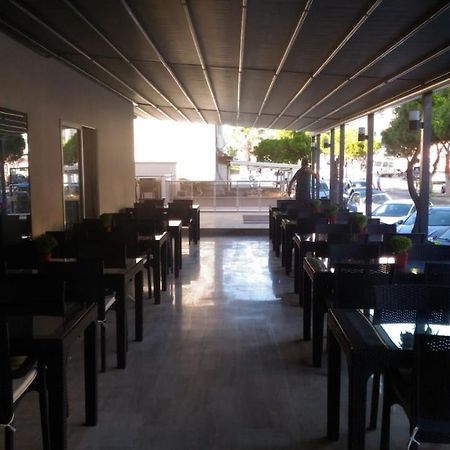קוסדסי Hotel Santur מראה חיצוני תמונה