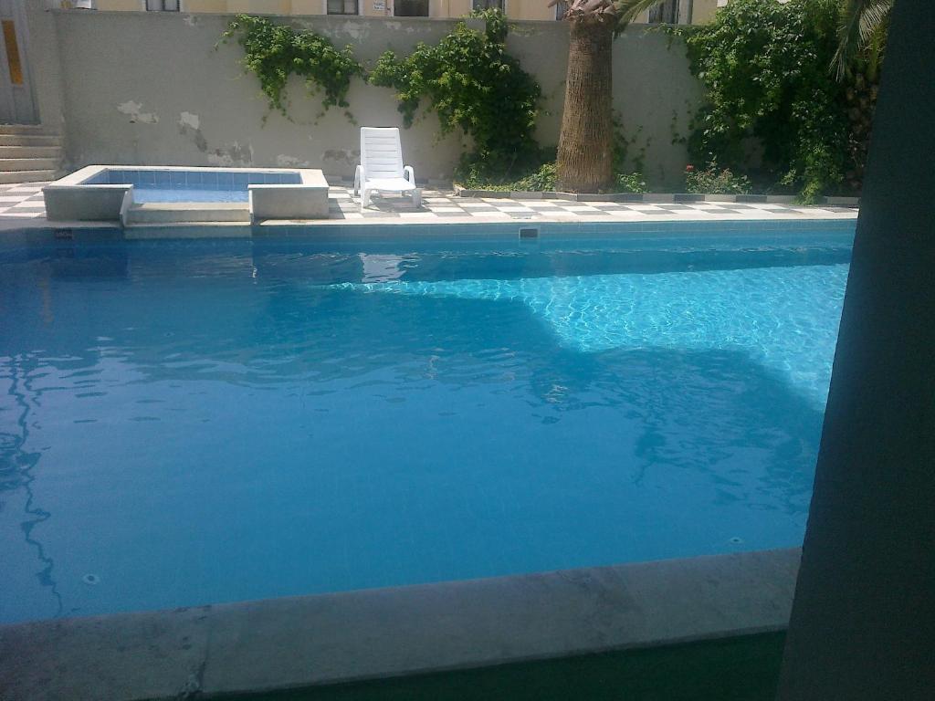 קוסדסי Hotel Santur מראה חיצוני תמונה