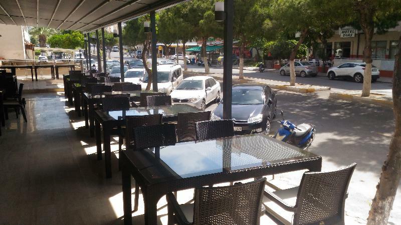 קוסדסי Hotel Santur מראה חיצוני תמונה
