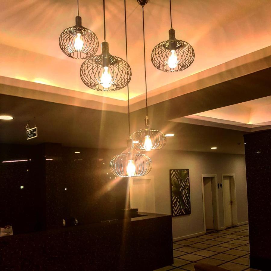 קוסדסי Hotel Santur מראה חיצוני תמונה