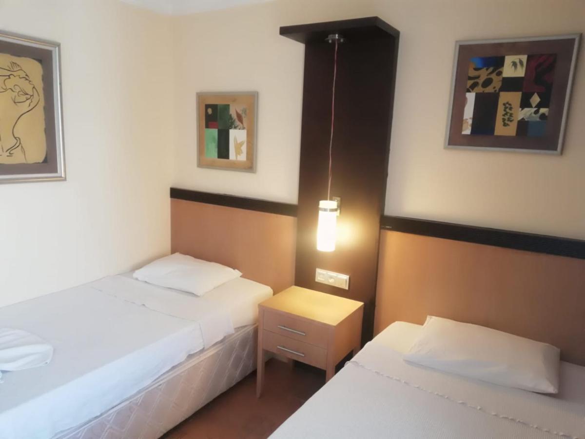 קוסדסי Hotel Santur מראה חיצוני תמונה